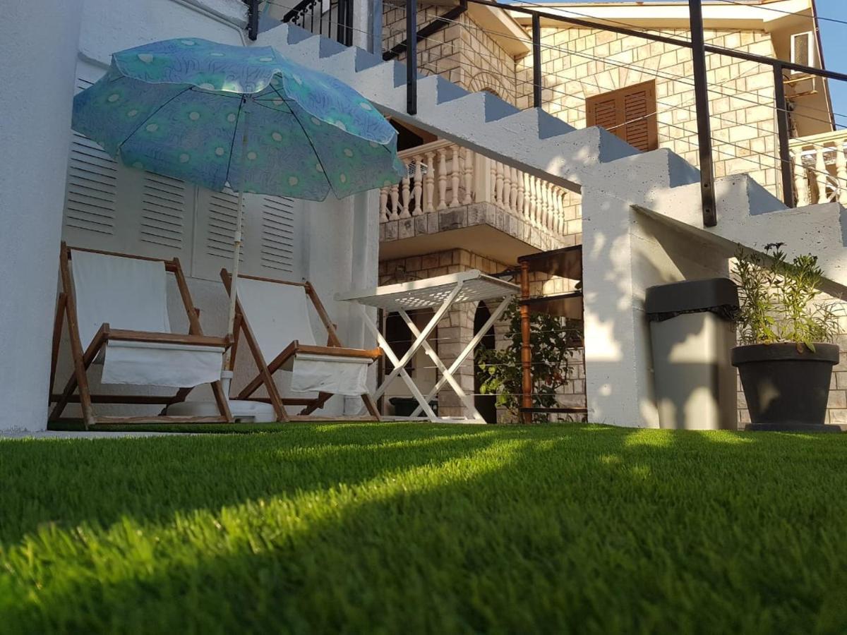 Waterfront Townhouse Sunset View With Garage Apartment Bigovo Bagian luar foto